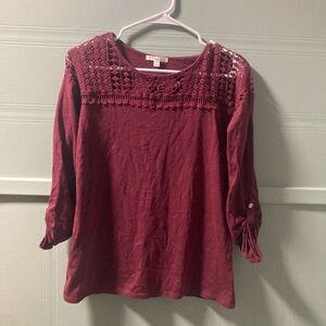 89th & Madison Burgundy Crochet Top Size Small